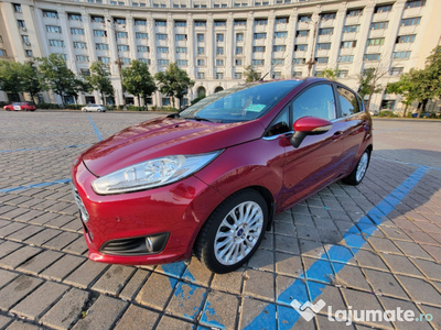 Ford fiesta Automat, foarte întreținut, km putini, multe dotări