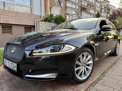 Jaguar XF 2.2d 200cp 2013 Revizie de 1.000euro automat Full Inmatriculat Revizie de 1.000euro facuta