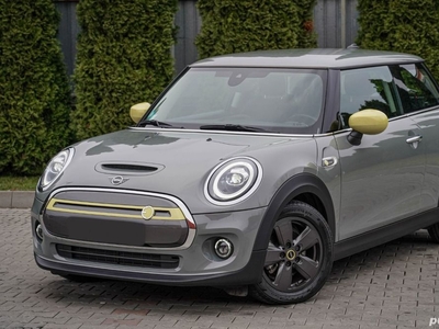 Mini Cooper SE Finition Business 184cp