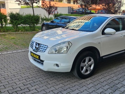 Nissan Qashqai 2.0 DCI Tractiune 4 x 4 Dublu-Climatronic An Fab.2009