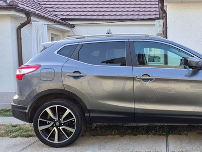 Nissan Qashqai - TEKNA