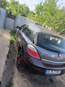 Opel Astra H 1.9