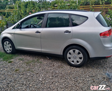 Seat Altea xl, fabricație 2009, benzina!