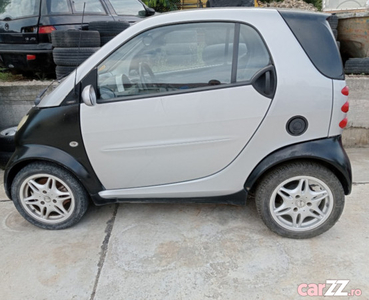 Smart fortwo 0.6 masina