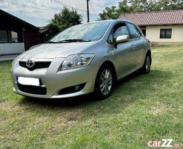 Toyota Auris 2010 1.4 D4D, automata, full service history