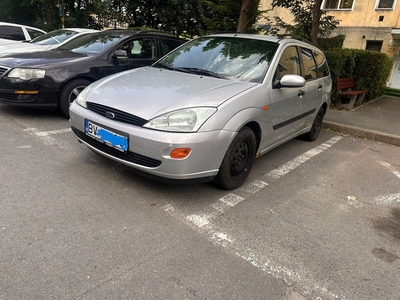 Vand Ford Focus Break, 1.6 benzina, 2001