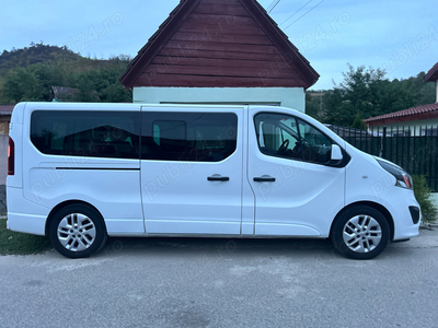 vând opel vivaro bi turbo