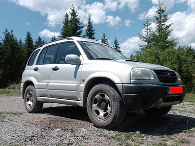 Vand sau schimb duster suzuki grand vitara hdi 4x4