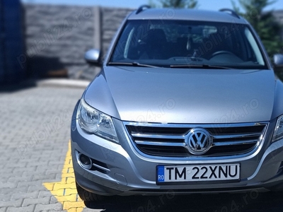 Vând Volskwagen Tiguan