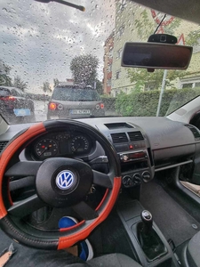 Volkswagen Polo 2 usi