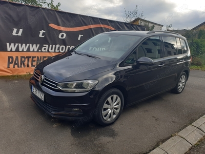 W Touran 1.6 TDI Comfortline DSG 2017 cu CV Automată 2xClimatronic Pilot Automat PDC față+spate!!!