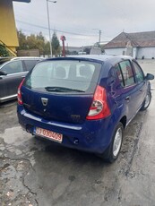 Dacia Sandero 2009