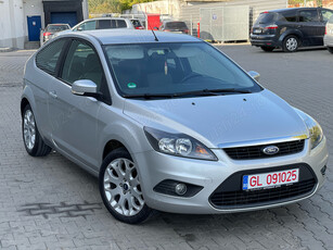 Ford Focus 1.6 benzina