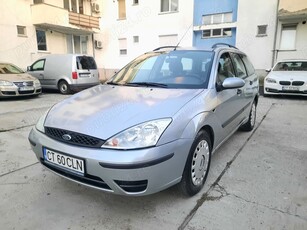 Ford Focus Facelift 1.6 benzină an.2005 155000 km