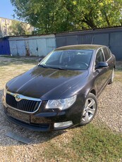 Se vinde SKODA SUPERB an 2010..125CP..139000km