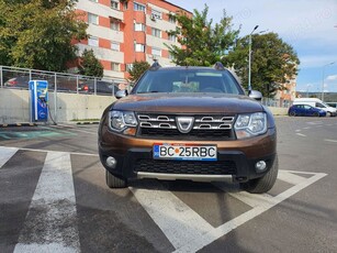 Vând Dacia Duster 2014