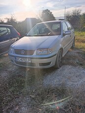 VW Polo