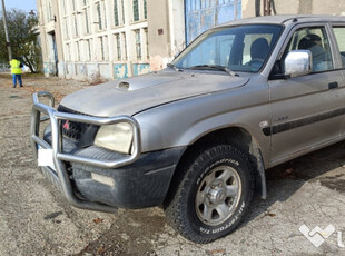 Mitsubishi LT 200,an 2005, 2.5 diesel.