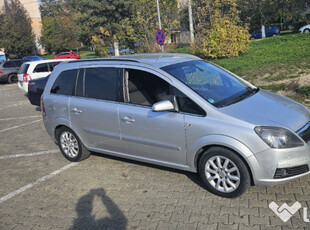 Dezmembrez Opel zafira 1.9 cdti masina