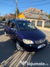 Opel zafira masina