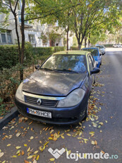 Renault Clio 2010, benzina și gaz