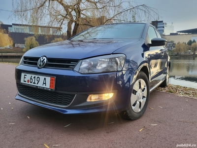 vând vw polo MATCH