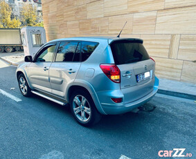 Toyota Rav 4 Diesel 4X4 ~ Navigatie Piele Keyless Pilot ~ Revizie