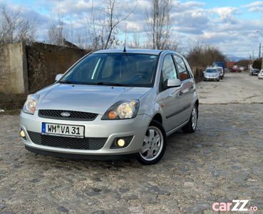 Ford Fiesta*1.4 benzina*af.2008*climatronic*4 usi*Tuv Germania !