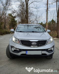 Kia Sportage 2.0 DSL 136cp 4x4 an 2012