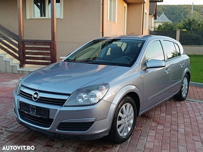 Opel Astra 1.6i Enjoy