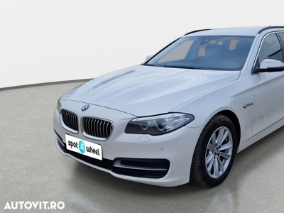 BMW Seria 5 520d xDrive AT