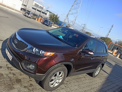 KIA SORENTO 2.4 benzina mpi automata compatibil gpl 7 locuri Constanta