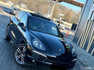 Porche Cayenne Panoramic Diesel