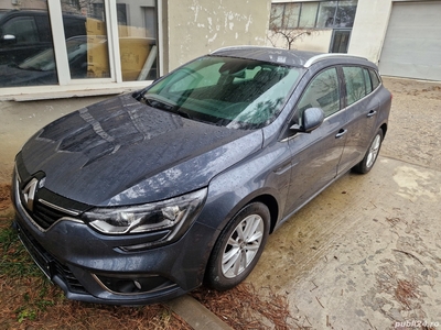 Renault Megane 2017 15 diesel 99000 km