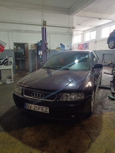 Vand Audi A3 8L 1.6 benzina. Brasov