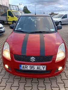 Vând Suzuki Swift