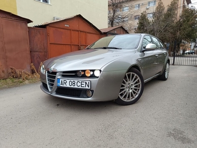 Vind Alfa Romeo 159 1,9 JTD Arad