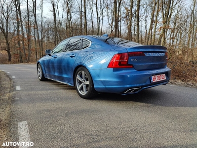 Volvo S90 D5 AWD Geartronic R Design