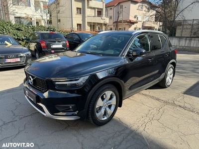 Volvo XC 40 D3 AWD Momentum