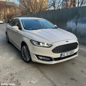 Ford Mondeo Vignale 2.0 Hybrid