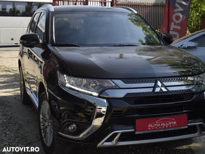 Mitsubishi Outlander PHEV 2.4 L 4X4 Intense