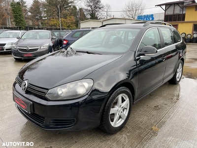 Volkswagen Golf 1.6 TDI BlueMotion Technology DPF Highline DSG