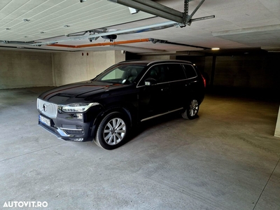 Volvo XC 90 D5 AWD Geartronic Inscription