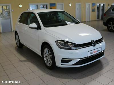 Volkswagen Golf 1.0 TSI DSG