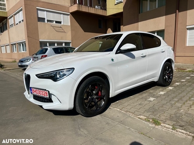 Alfa Romeo Stelvio 2.9 V6 Turbo AWD AT8 Quadrifoglio