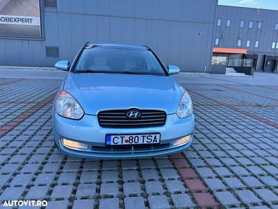 Hyundai Accent MC 1.4 DOHC GL +