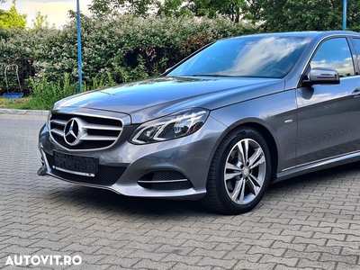 Mercedes-Benz E 220 BlueTEC 9G-TRONIC Edition