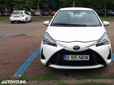 Toyota Yaris 1.5 VVT-i HSD Eco