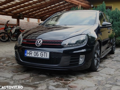 Volkswagen Golf 2.0 TSI GTI