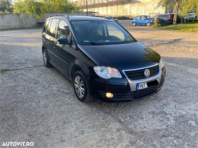 Volkswagen Touran 1.9 TDI Highline